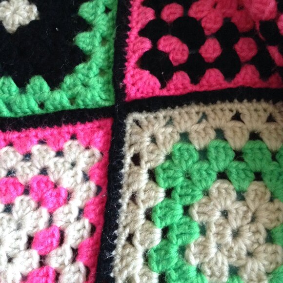 Handmade Crochet Blanket Throw Lap Afghan Granny Squares Multicolor 63" x 48" - Picture 4 of 5